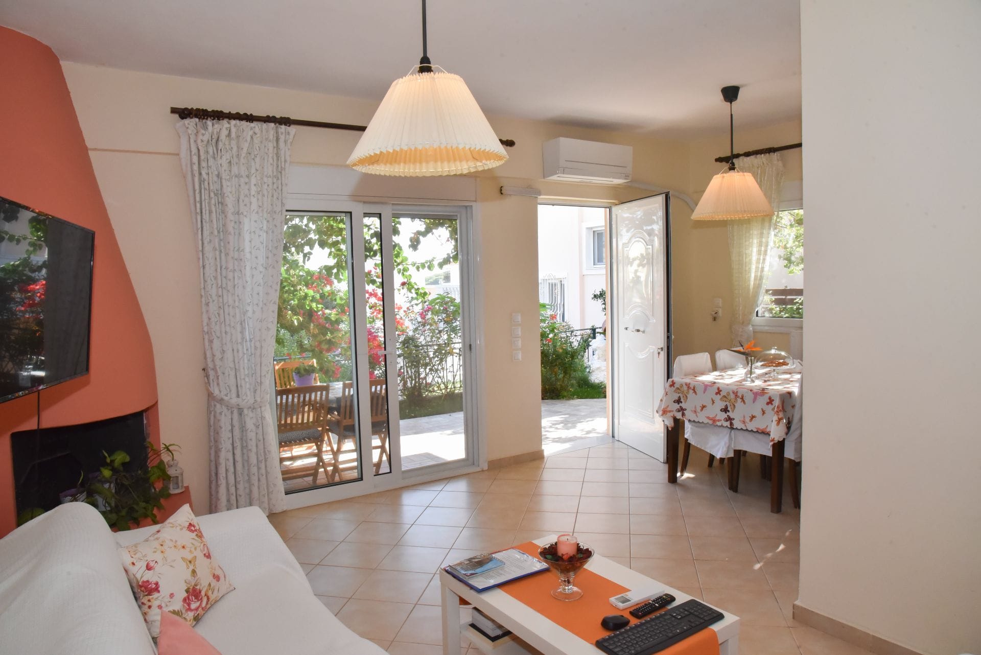 markella-entrance-42