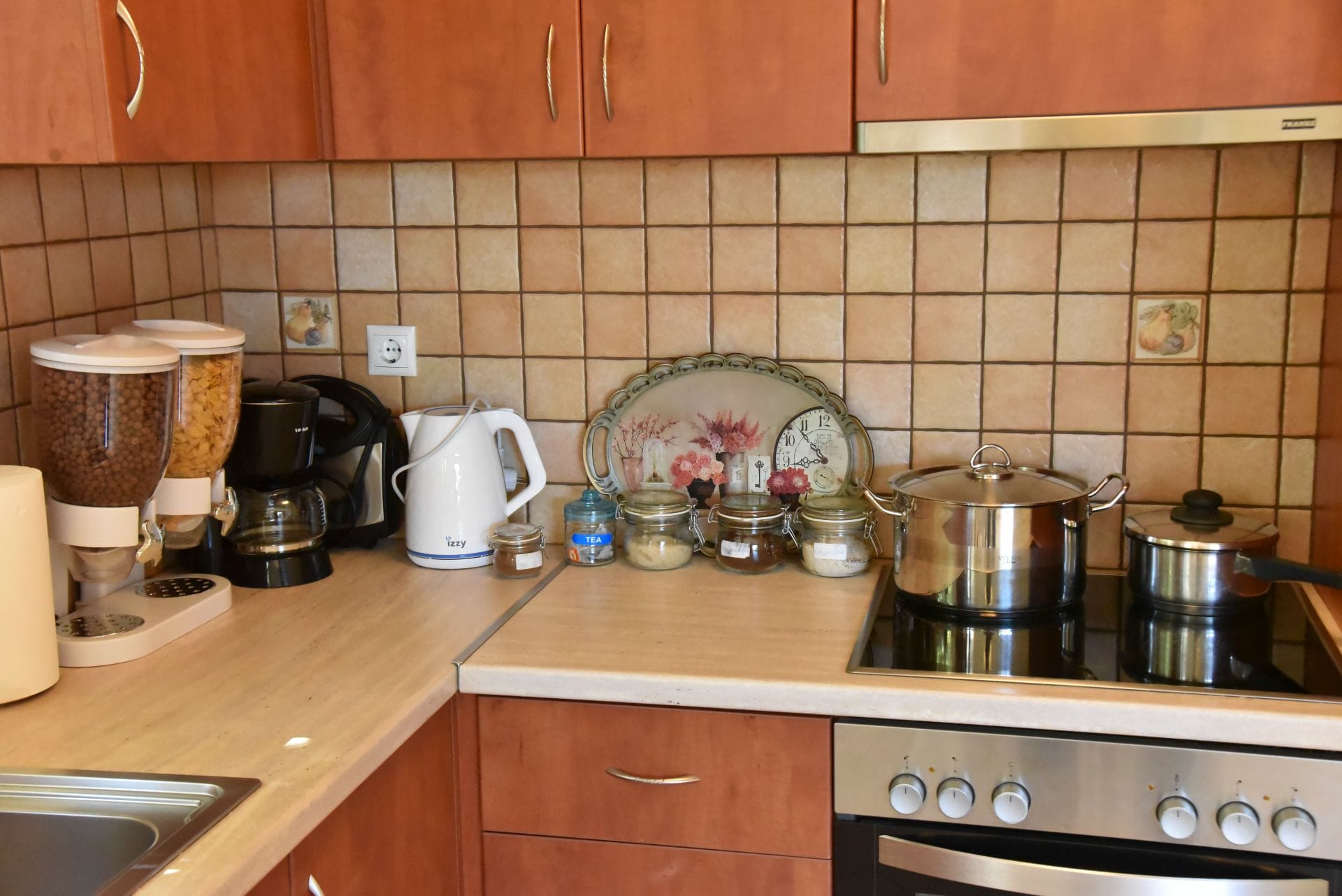 markella-kitchen-44